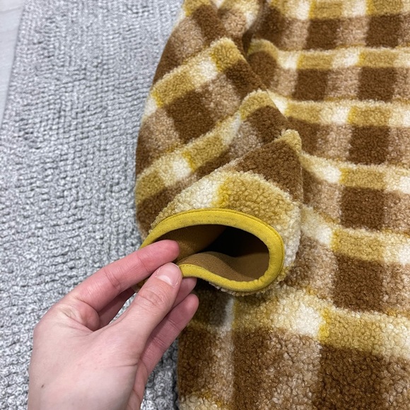 Uniqlo x J.W. Anderson Windproof Fleece Jacket featuring a signature check Large - Picture 10 of 11